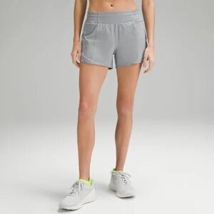 Lululemon Hotty Hot High-Rise Short - 2.5” - 6